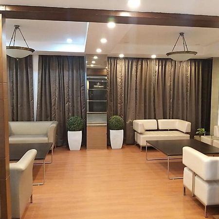 Hide Away Suites 노이다 외부 사진