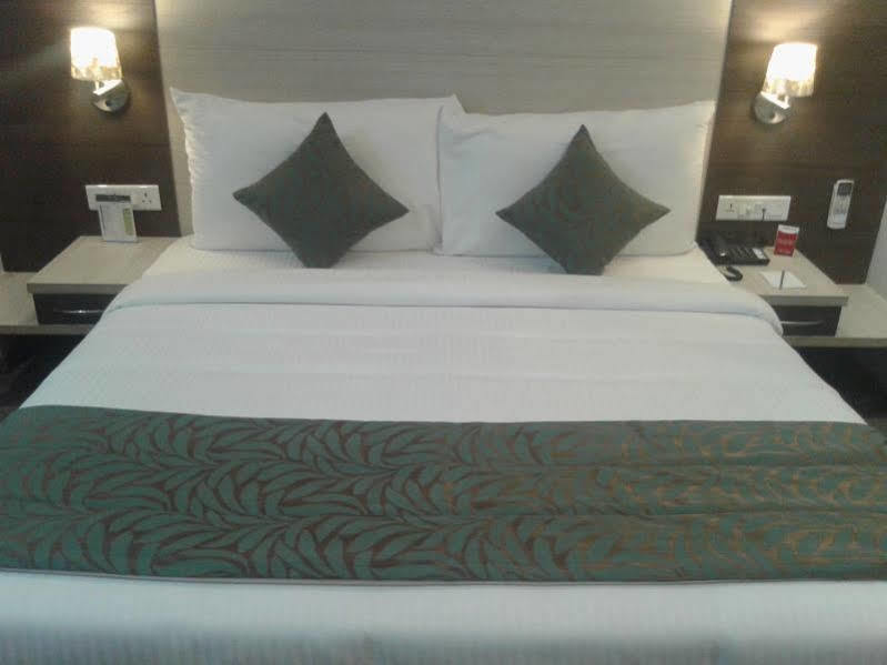 Hide Away Suites 노이다 외부 사진